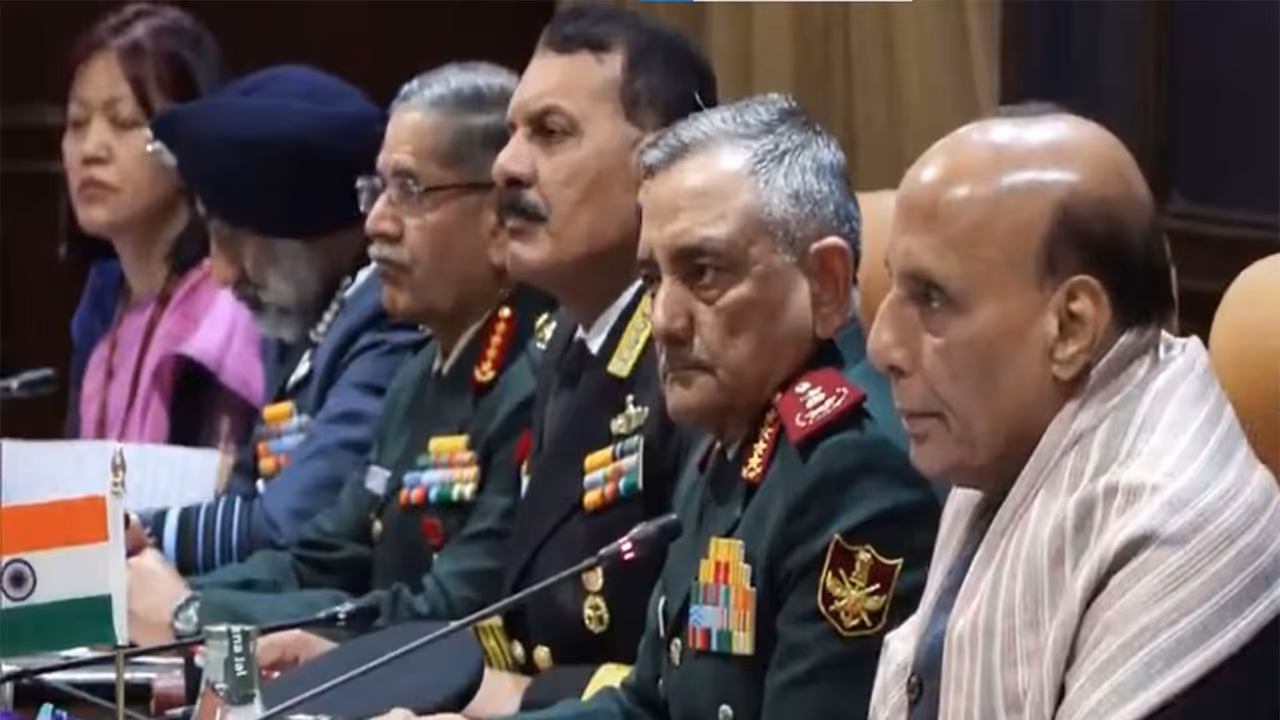 Defence Minister Rajnath Singh co chairs 22nd IRIGC M&MTC session (Photo/ANI)