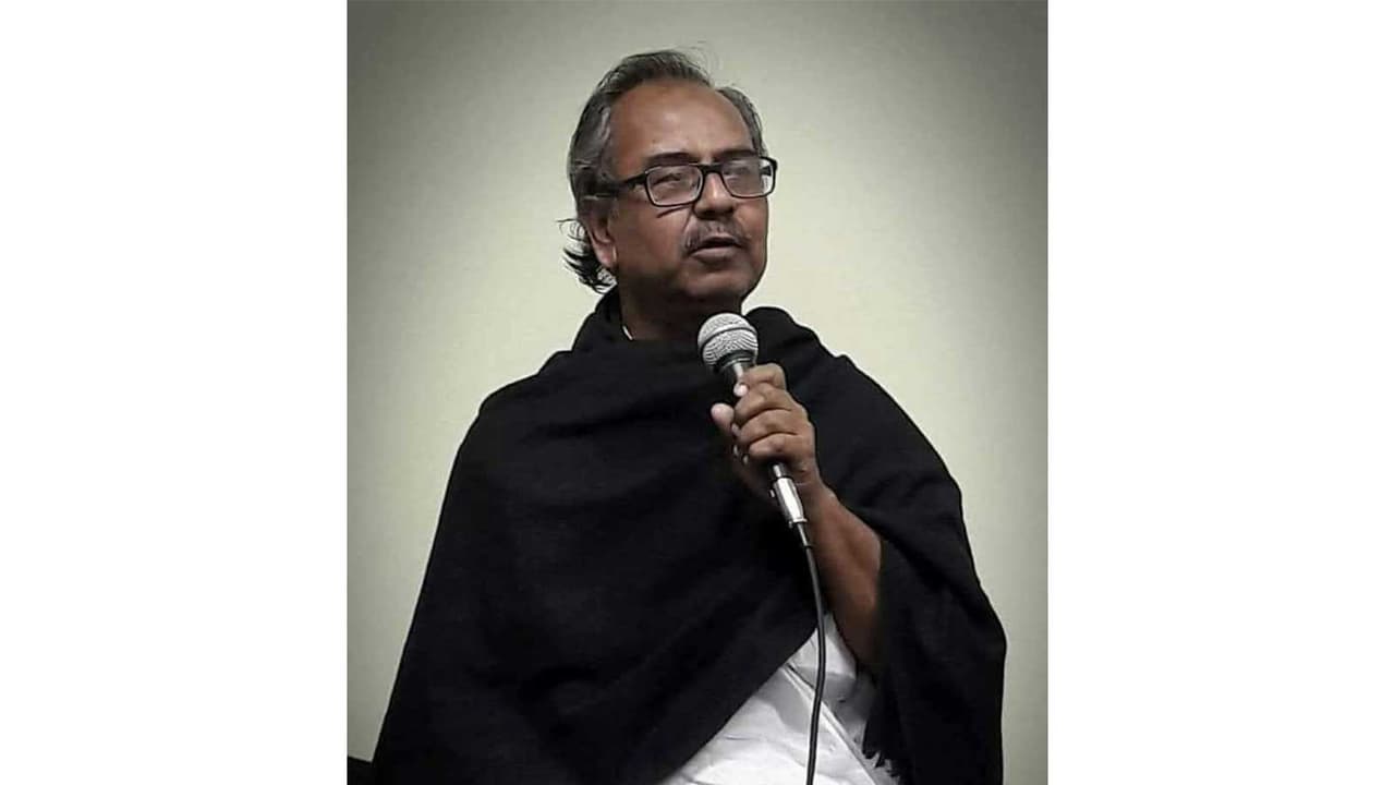 Ex Bengal Dy Speaker Asish Banerjee was found dead at TMC office (Photo/FB/dr.asishbanerjeeofficial) Ex Bengal Dy Speaker Asish Banerjee was found dead at TMC office (Photo/FB/dr.asishbanerjeeofficial)