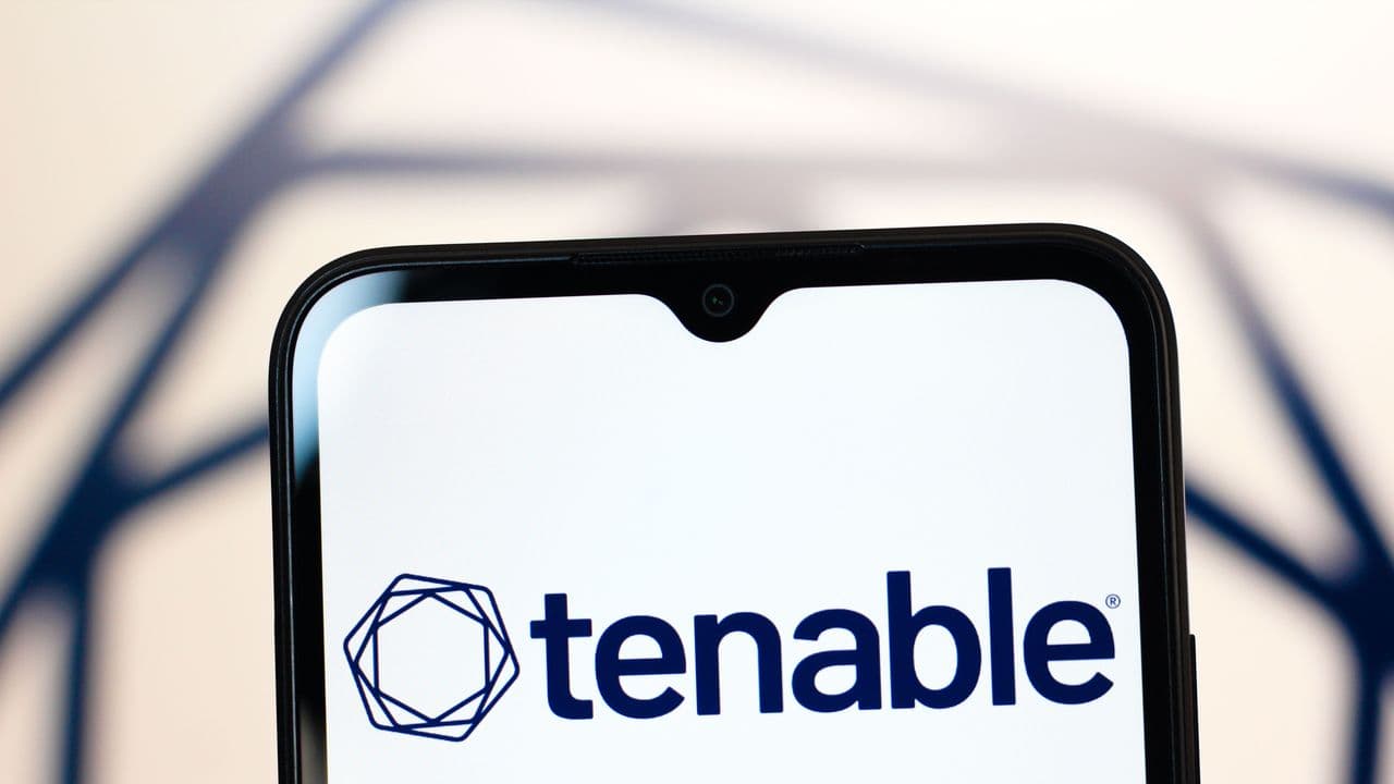 https://stocktwits.com/news articles/markets/equity/why is tenb stock up 8 after hours today/cZY8SUwRJpJ https://stocktwits.com/news articles/markets/equity/why is tenb stock up 8 after hours today/cZY8SUwRJpJ