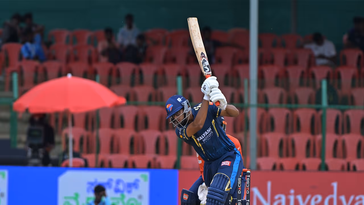 Samit Dravid in action. (Photo: KSCA) Samit Dravid in action. (Photo: KSCA)
