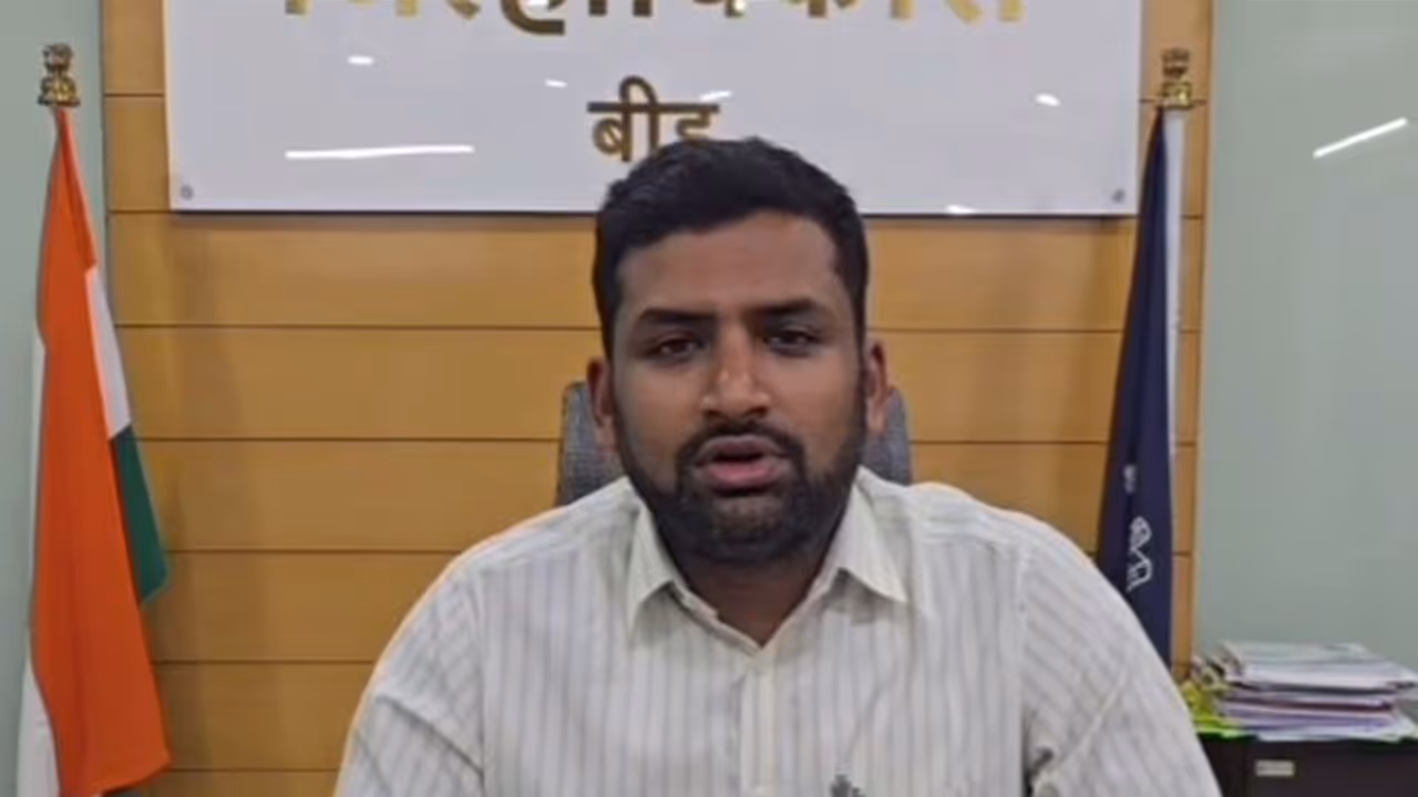 District Collector Vivek Johnson (Photo/ANI) District Collector Vivek Johnson (Photo/ANI)