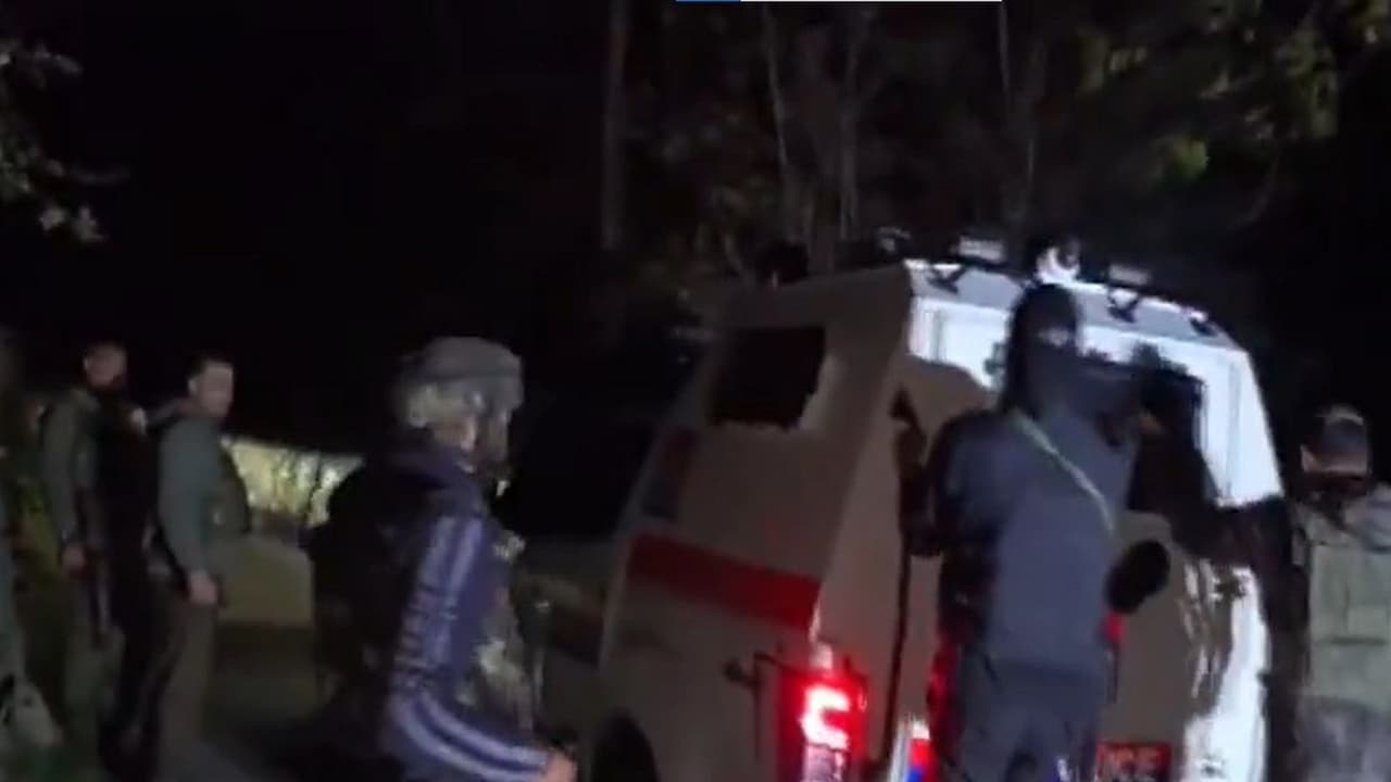 Visuals of security officials conducting search operations (Photo/ANI) Visuals of security officials conducting search operations (Photo/ANI)