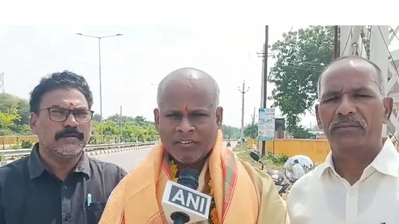 Congress leader Chaluvagali Raghavendra Raju (Photo/ANI) Congress leader Chaluvagali Raghavendra Raju (Photo/ANI)
