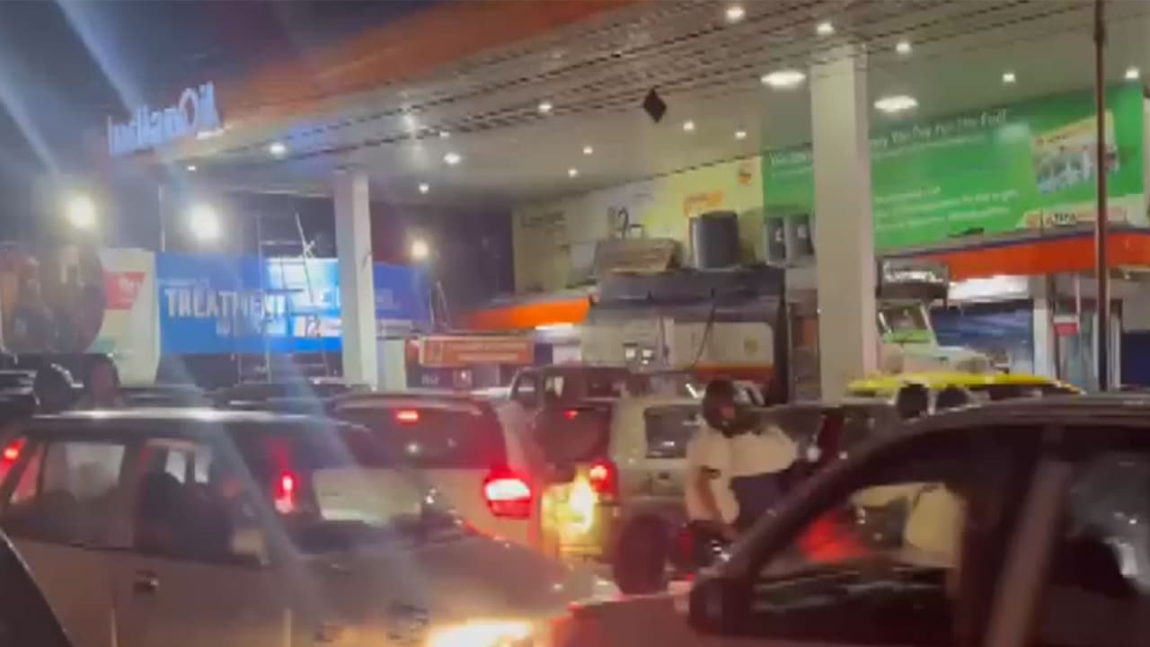 Queue outside petrol pump in Shillong (Photo/ANI) Queue outside petrol pump in Shillong (Photo/ANI)