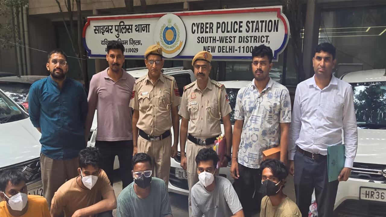 Delhi Police arrests nine accused in connection with an alleged pan India cyber investment fraud network (Photo\ANI) Delhi Police arrests nine accused in connection with an alleged pan India cyber investment fraud network (Photo\ANI)
