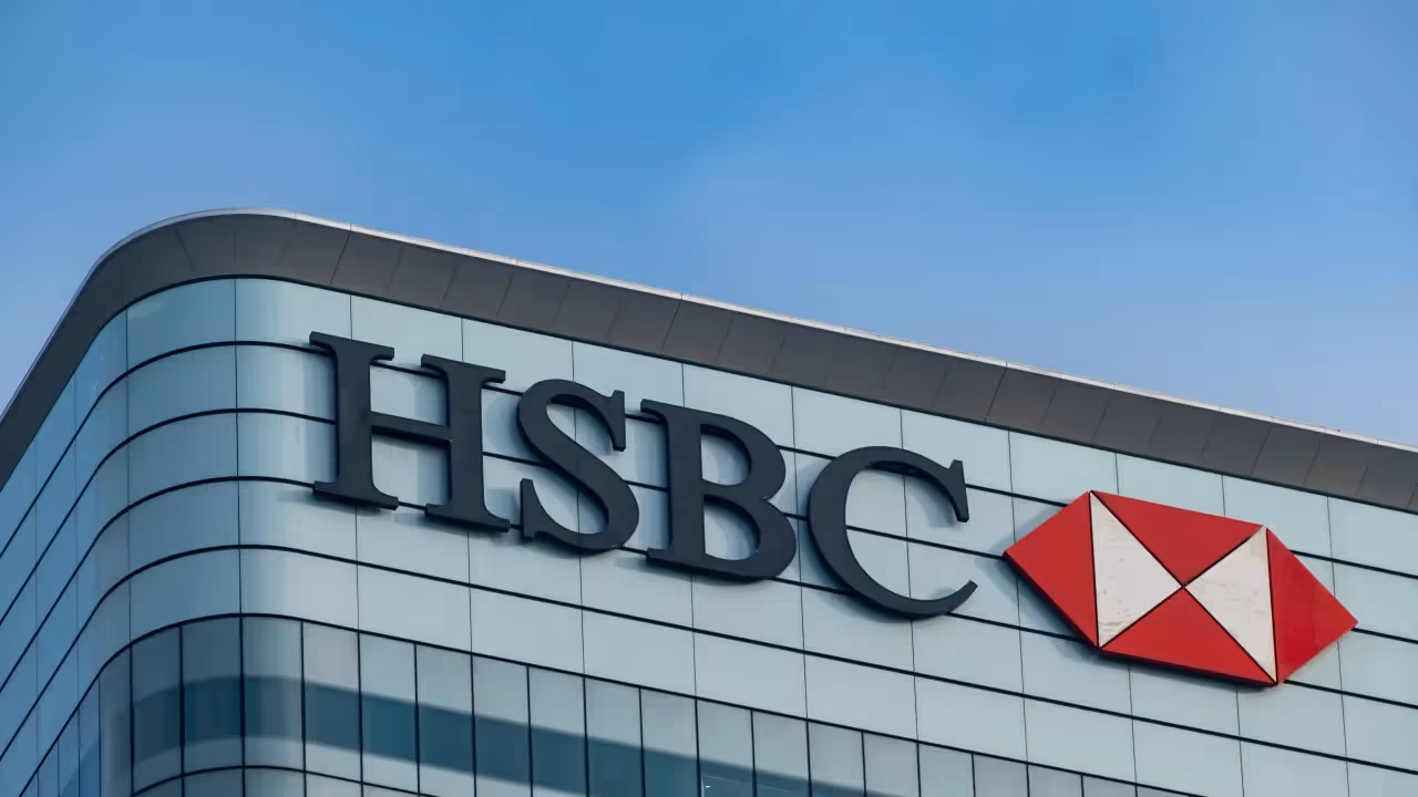 https://stocktwits.com/news articles/markets/equity/hsbc s swiss private bank hit by money laundering probe q2 profit slumps/choQHL2R5zX https://stocktwits.com/news articles/markets/equity/hsbc s swiss private bank hit by money laundering probe q2 profit slumps/choQHL2R5zX