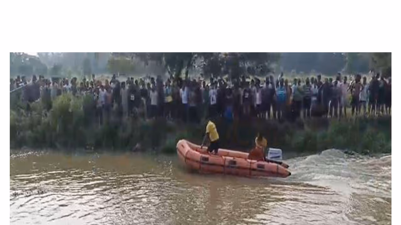 The Odisha Fire and Emergency Service has launched a rescue operation for three persons. (Photo: Odisha Fire and Safety department) The Odisha Fire and Emergency Service has launched a rescue operation for three persons. (Photo: Odisha Fire and Safety department)