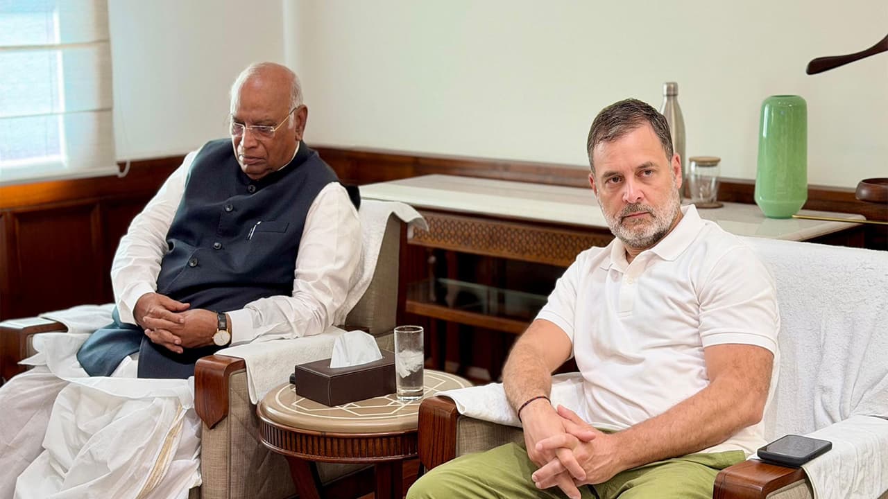 LoP in Rajya Sabha Mallikarjun Kharge with LoP in Lok Sabha Rahul Gandhi (Photo/AICC) LoP in Rajya Sabha Mallikarjun Kharge with LoP in Lok Sabha Rahul Gandhi (Photo/AICC)