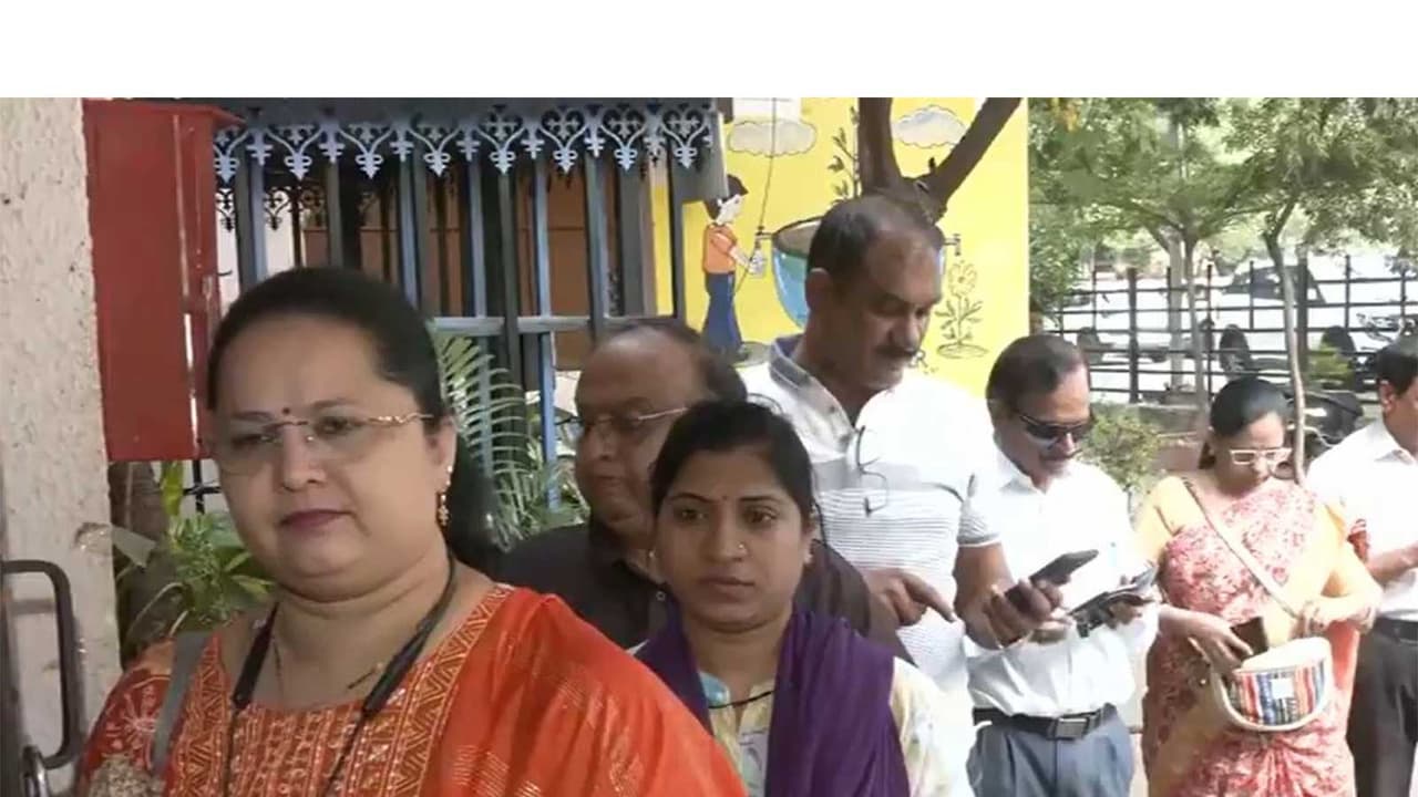 Visuals from polling booth at NMC Hindi School, Vivekanand Nagar (Photo/ANI) Visuals from polling booth at NMC Hindi School, Vivekanand Nagar (Photo/ANI)