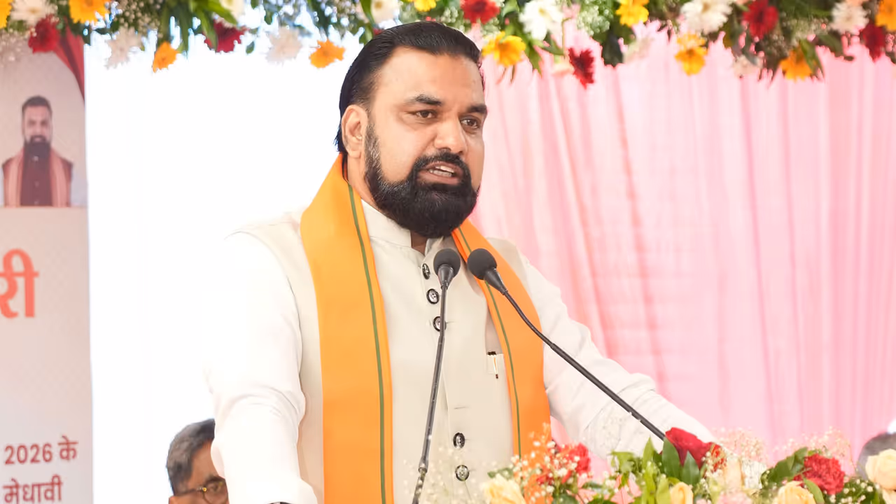Bihar Chief Minister Samrat Choudhary on Wednesday felicitated 168 meritorious students (Photo/ @samrat4bjp) Bihar Chief Minister Samrat Choudhary on Wednesday felicitated 168 meritorious students (Photo/ @samrat4bjp)