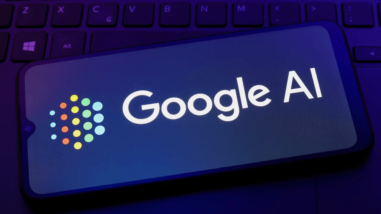 https://stocktwits.com/news articles/markets/equity/analysts hail alphabet cloud surge/ch8z5tBR5H6