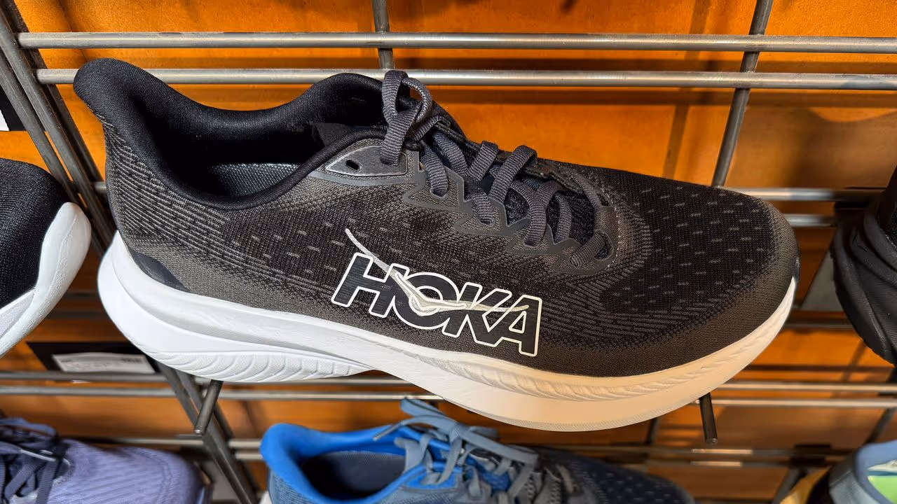 https://stocktwits.com/news articles/markets/equity/deck stock tumbles overnight hoka maker sees measured growth over next 2 quarters as consumers seek discounts/cZxUCWgRBD8 https://stocktwits.com/news articles/markets/equity/deck stock tumbles overnight hoka maker sees measured growth over next 2 quarters as consumers seek discounts/cZxUCWgRBD8