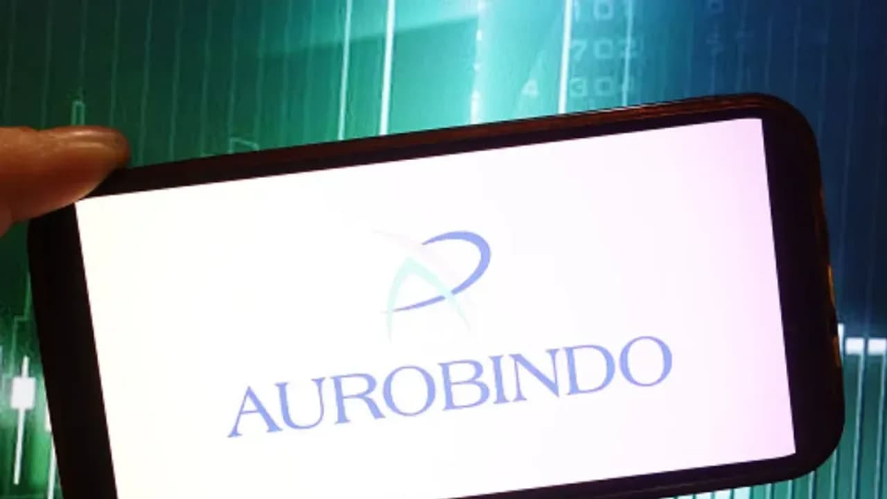 https://stocktwits.com/news articles/markets/equity/aurobindo pharma emerges as frontrunner for 5 billion zentiva deal say reports/chsiLpZRdWs