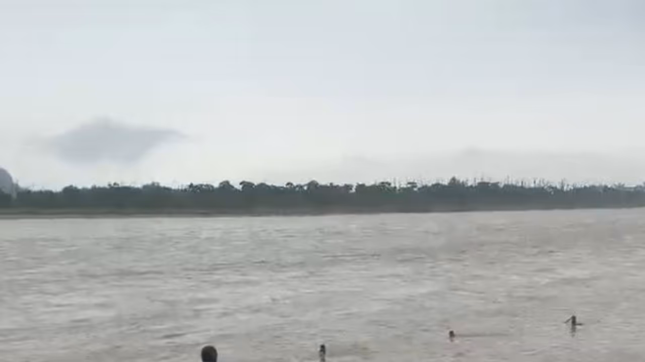 The Ganga River flows at a strong pace at Triveni Ghat in Rishikesh amid continuous heavy rainfall in the hilly areas of Uttarakhand (Photo/ANI) The Ganga River flows at a strong pace at Triveni Ghat in Rishikesh amid continuous heavy rainfall in the hilly areas of Uttarakhand (Photo/ANI)