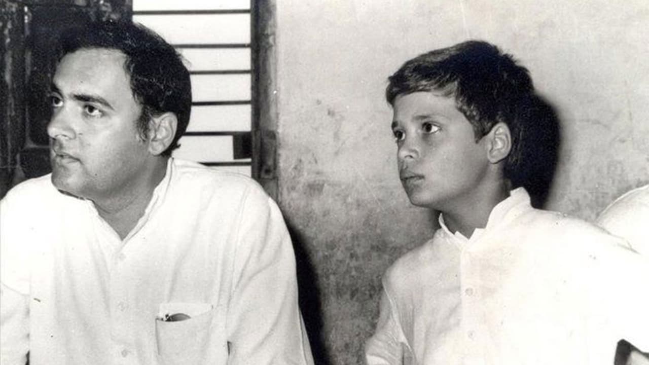 Former Prime Minister Rajiv Gandhi with his son Rahul Gandhi (Photo: x/@RahulGandhi) Former Prime Minister Rajiv Gandhi with his son Rahul Gandhi (Photo: x/@RahulGandhi)