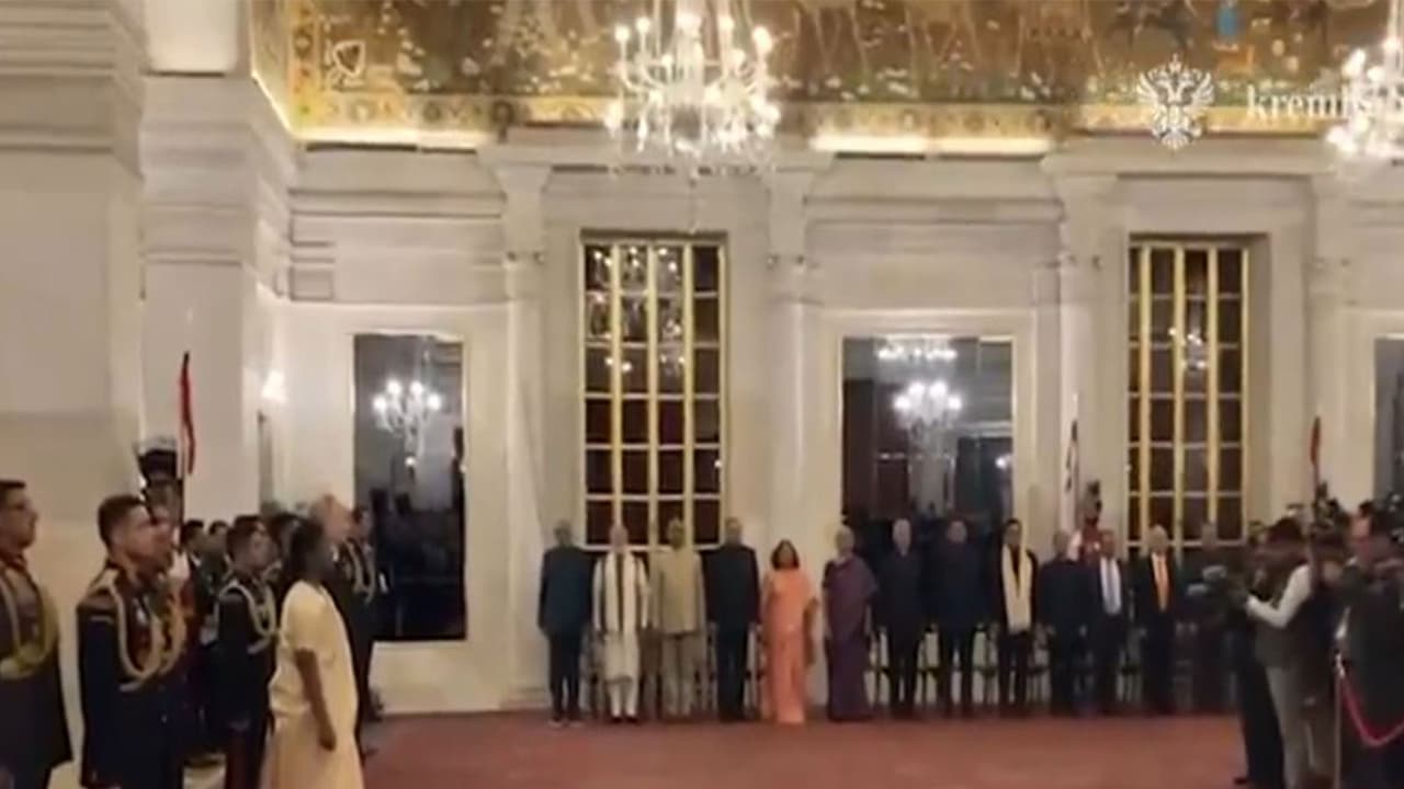 Russian President Vladimir Putin accorded ceremonial welcome upon his arrival at Rashtrapati Bhavan. (Photo/ANI)