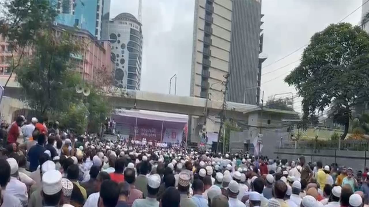 Bangladesh’s opposition parties come together in march (Photo/ANI) Bangladesh’s opposition parties come together in march (Photo/ANI)