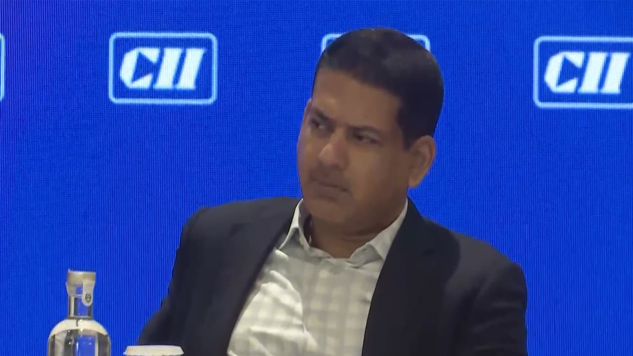 Santosh Kumar Sarangi, Secretary, Ministry of New and Renewable Energy (Photo/ANI) Santosh Kumar Sarangi, Secretary, Ministry of New and Renewable Energy (Photo/ANI)