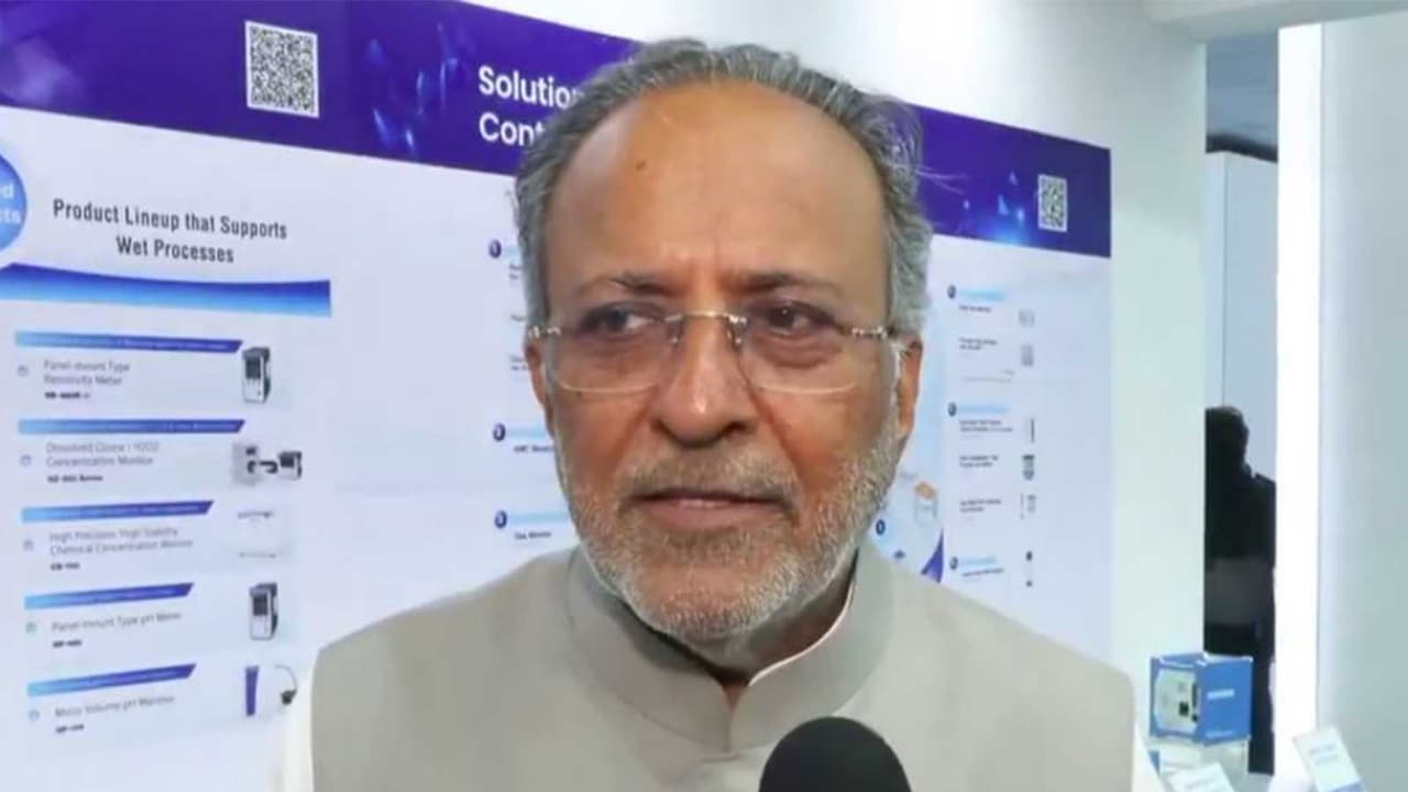 Minister for Science and Technology, Gujarat, Arjun Modhwadia (File photo/ ANI) Minister for Science and Technology, Gujarat, Arjun Modhwadia (File photo/ ANI)