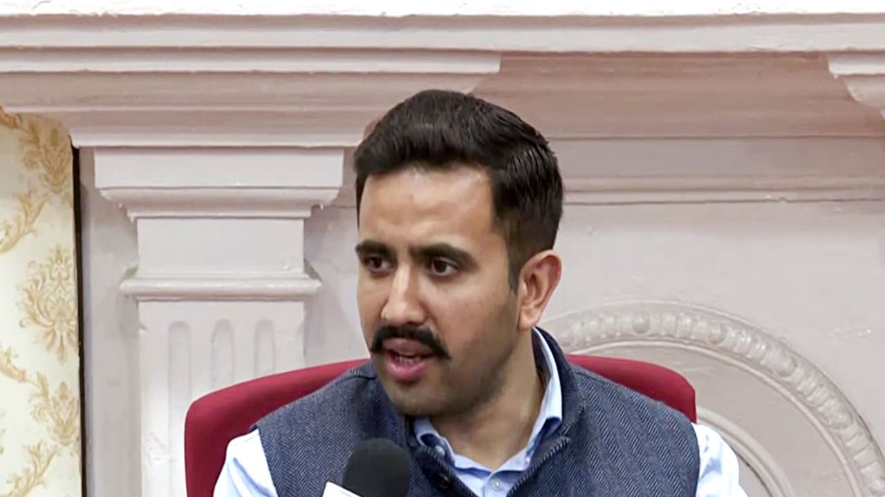 Himachal Pradesh PWD and Urban Development Minister Vikramaditya Singh (File photo/ANI) Himachal Pradesh PWD and Urban Development Minister Vikramaditya Singh (File photo/ANI)
