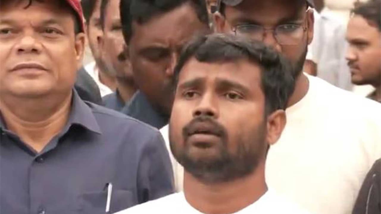 Student leader Ravindra Paswan (Photo/ANI) Student leader Ravindra Paswan (Photo/ANI)