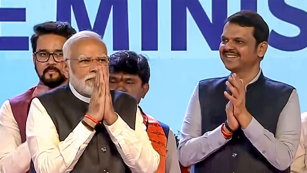 Prime Minister Narendra Modi and Maharashtra CM Devendra Fadnavis (Photo/ANI) Prime Minister Narendra Modi and Maharashtra CM Devendra Fadnavis (Photo/ANI)