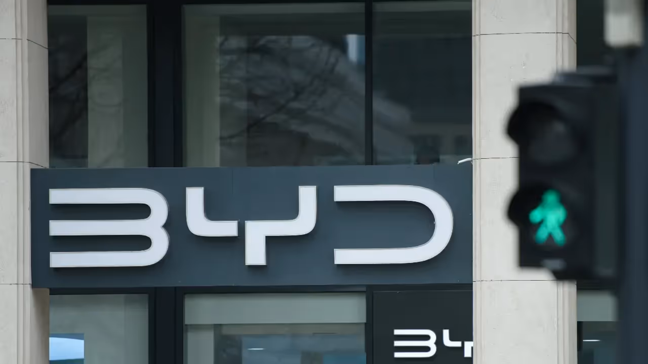 https://stocktwits.com/news articles/markets/equity/byd plans 20 b europe push while warning china ev price war is not sustainable/chlg2UsRRGb