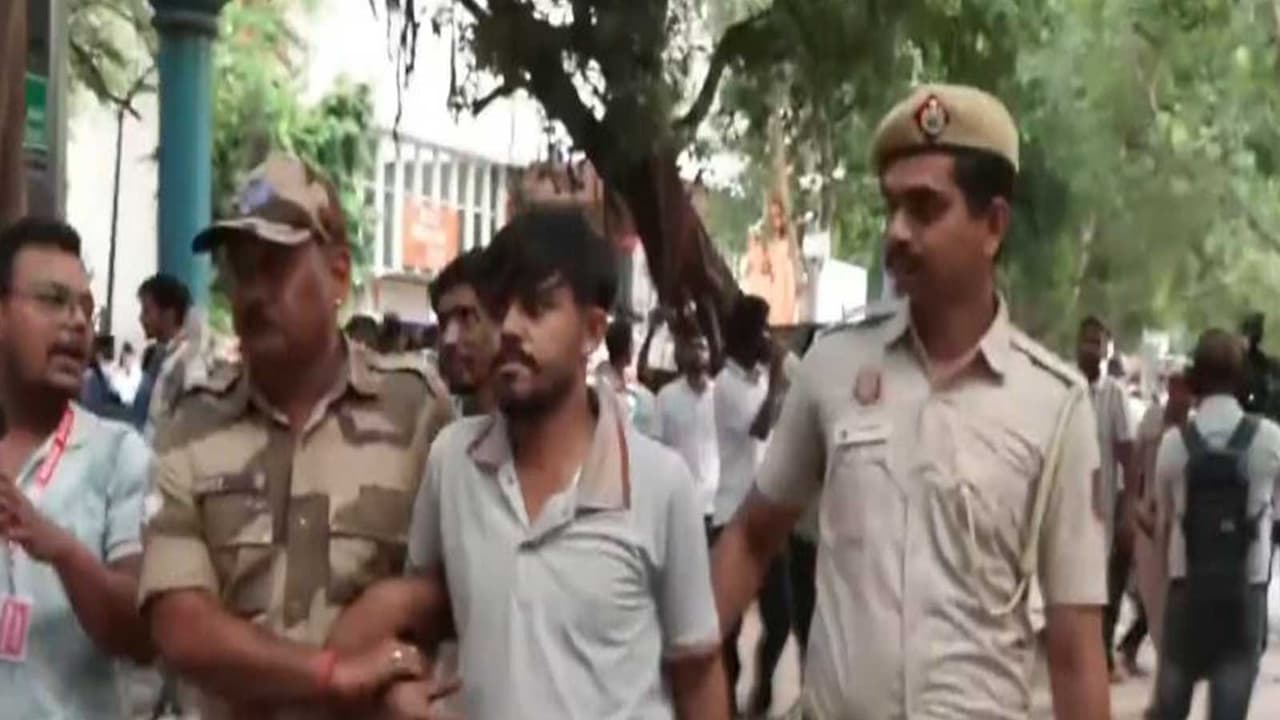 Visual from the protest (Photo/ANI) Visual from the protest (Photo/ANI)