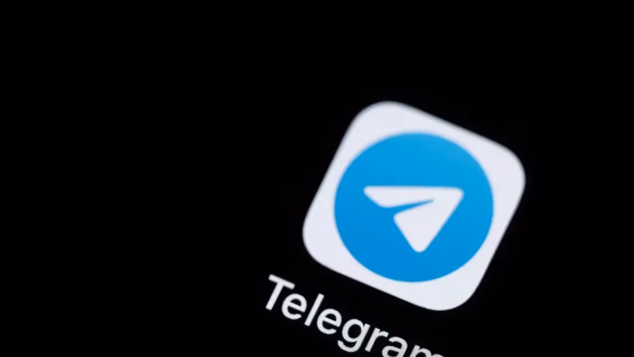 https://stocktwits.com/news articles/markets/cryptocurrency/curve slides into telegram/ch8kor4R5qf
