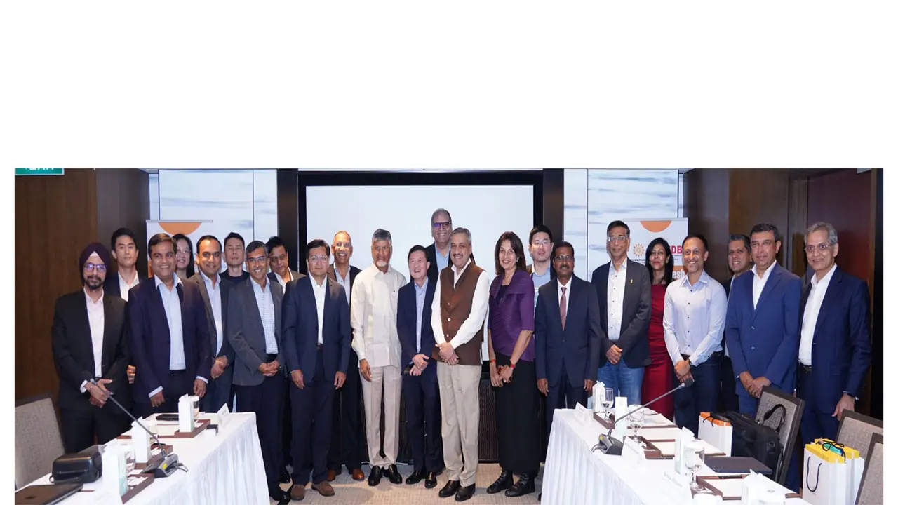 Andhra Pradesh CM N Chandrababu Naidu during meeting with leading venture capitalists (Photo/X/@ncbn) Andhra Pradesh CM N Chandrababu Naidu during meeting with leading venture capitalists (Photo/X/@ncbn)