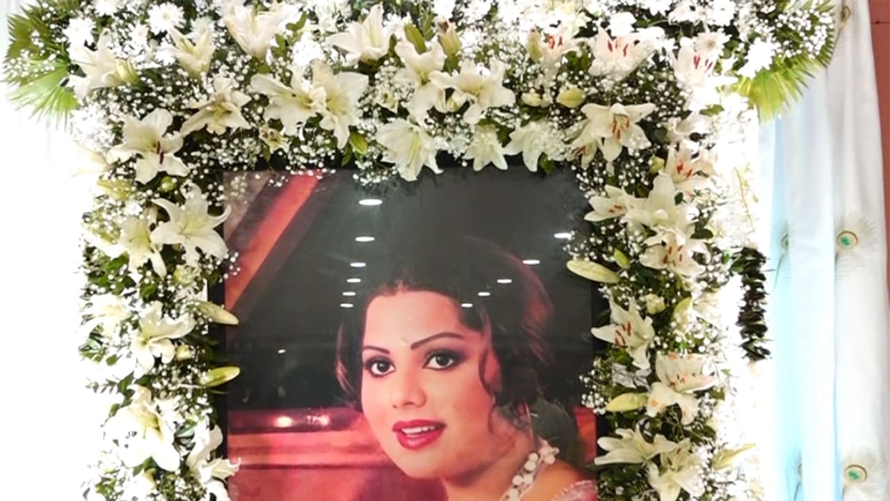 Veteran singer Sulakshana Pandit's prayer meet (Image source: ANI)