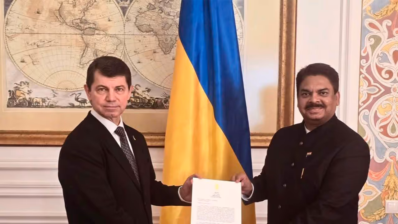 India’s Ambassador designate to Ukraine, Anjani Kumar presents a copy of his 'Letter of Credence' to Ukraine’s Deputy Foreign Minister Olexandr Mischenko (Photo/X/@IndiainUkraine) India’s Ambassador designate to Ukraine, Anjani Kumar presents a copy of his 'Letter of Credence' to Ukraine’s Deputy Foreign Minister Olexandr Mischenko (Photo/X/@IndiainUkraine)