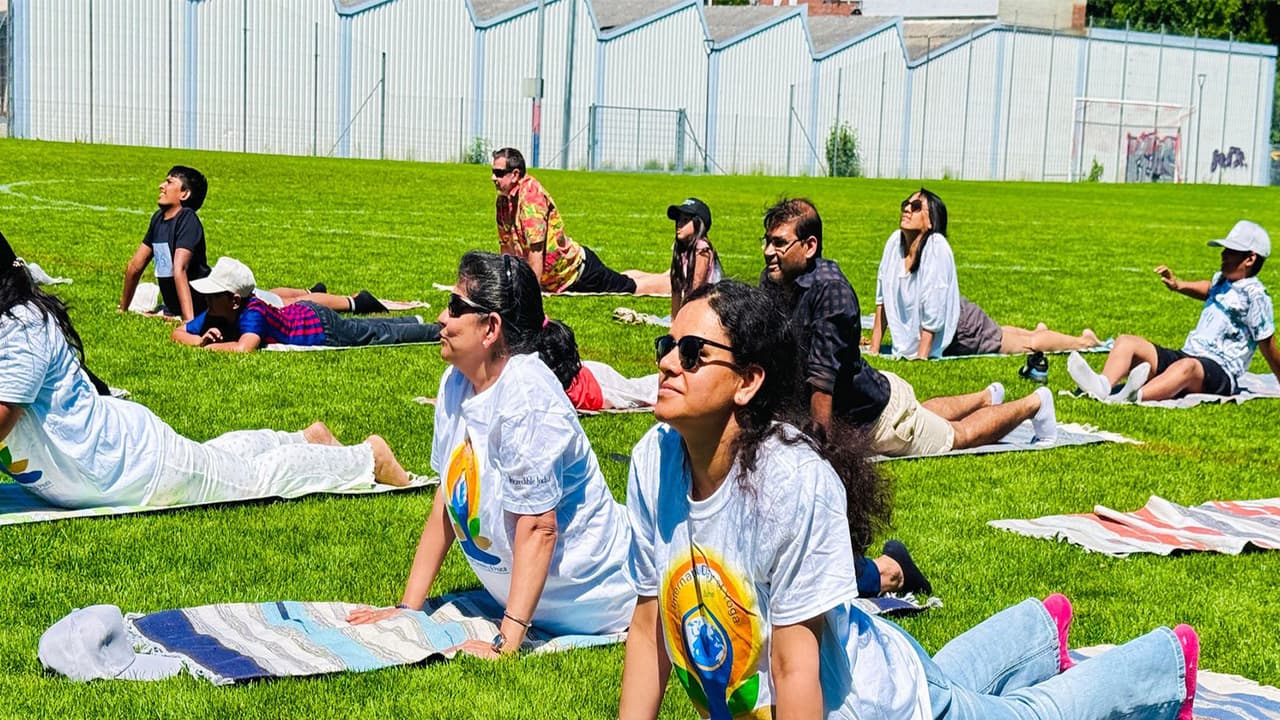 Yoga session in Switzerland (Photo/X@IndiainSwiss) Yoga session in Switzerland (Photo/X@IndiainSwiss)