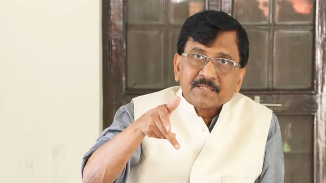Shiv Sena (UBT) leader Sanjay Raut (Photo/ANI) Shiv Sena (UBT) leader Sanjay Raut (Photo/ANI)
