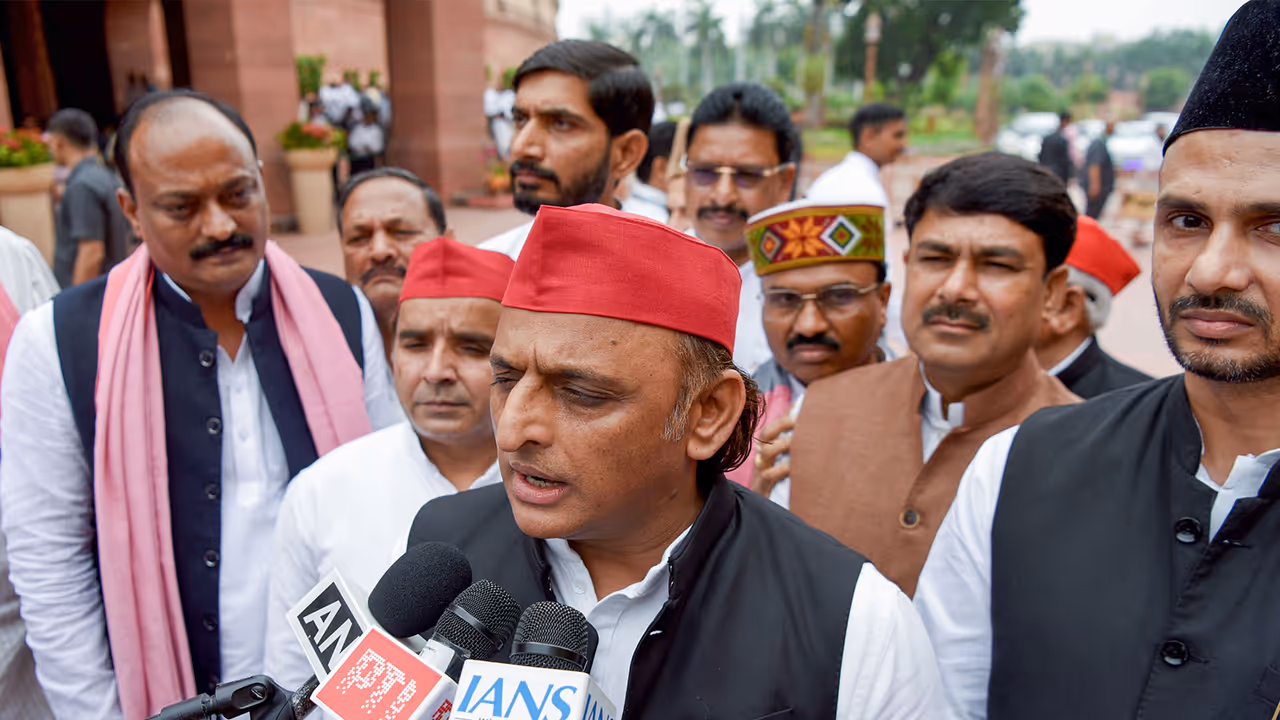 Samajwadi Party chief Akhilesh Yadav (Photo/ANI) Samajwadi Party chief Akhilesh Yadav (Photo/ANI)
