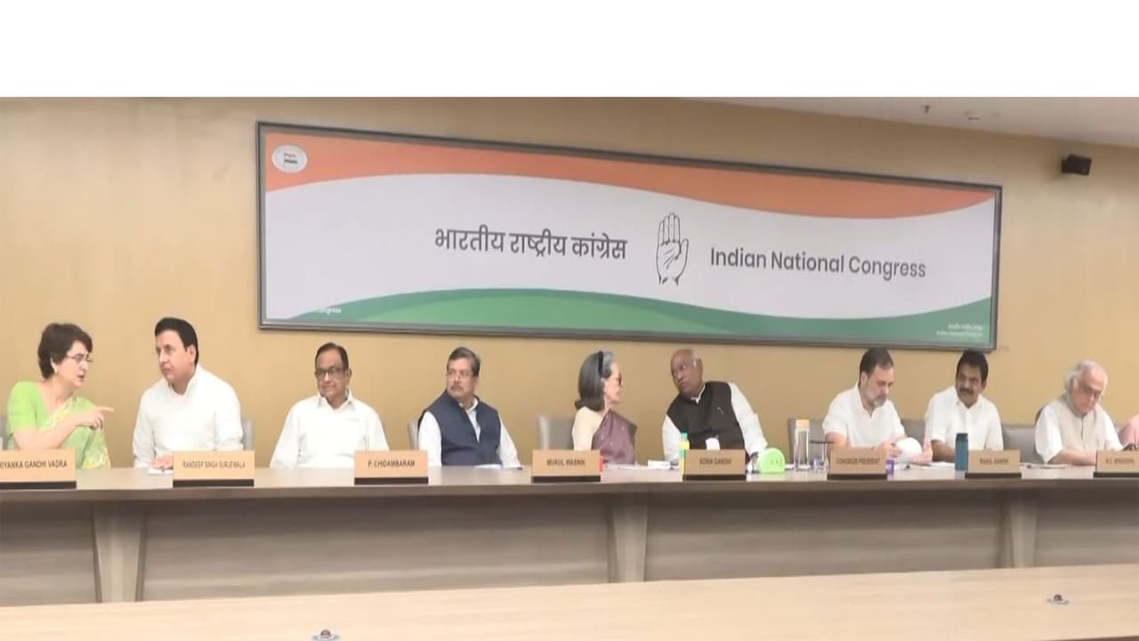 CWC meet in Delhi gets underway (Photo/ANI) CWC meet in Delhi gets underway (Photo/ANI)
