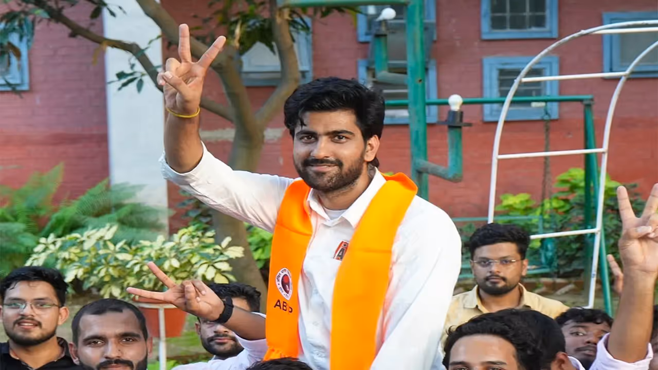 ABVP SOI backed Ankit Bidhan wins Panjab University Student Council election (Photo/@AmitShah) ABVP SOI backed Ankit Bidhan wins Panjab University Student Council election (Photo/@AmitShah)