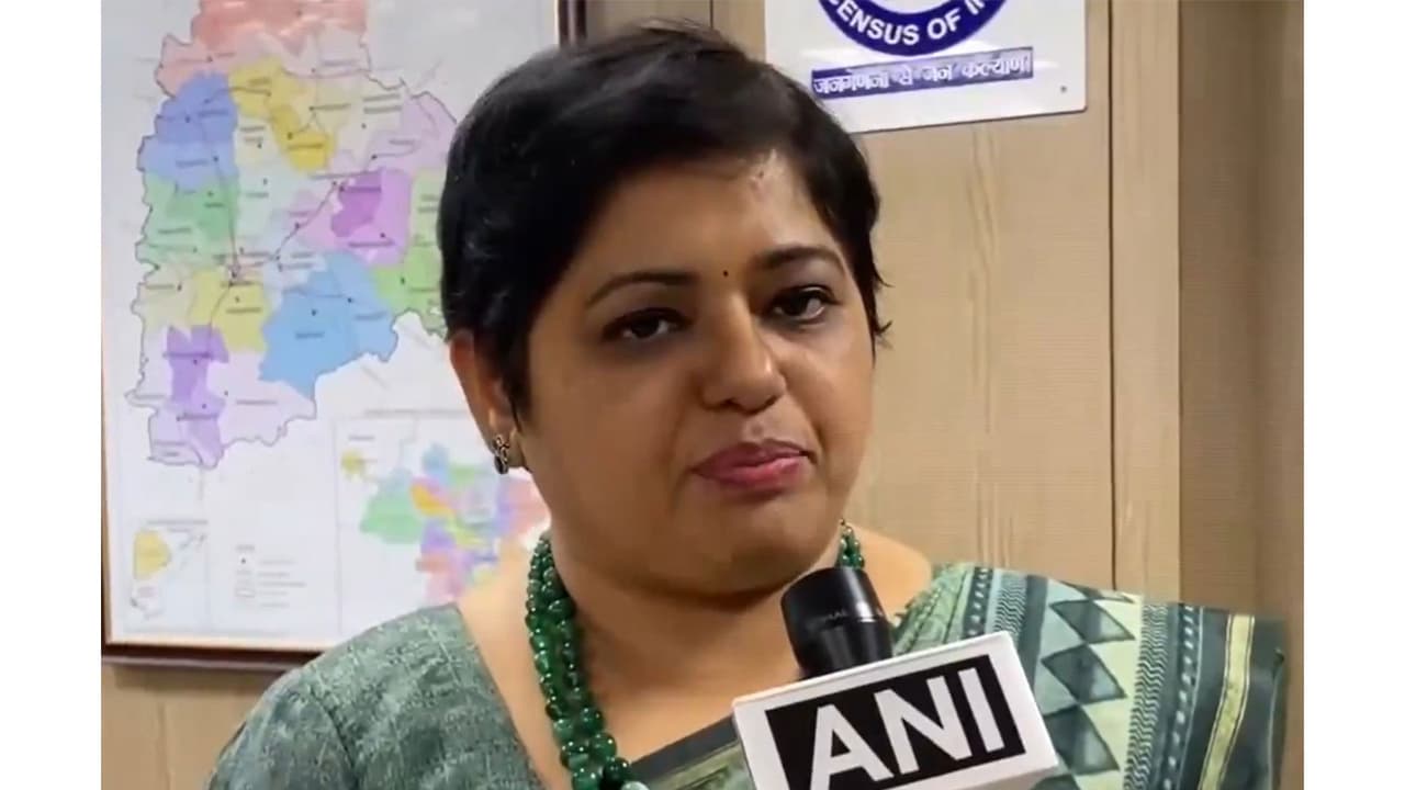 Telangana Census Operations Director Bharathi Hollikeri Telangana Census Operations Director Bharathi Hollikeri