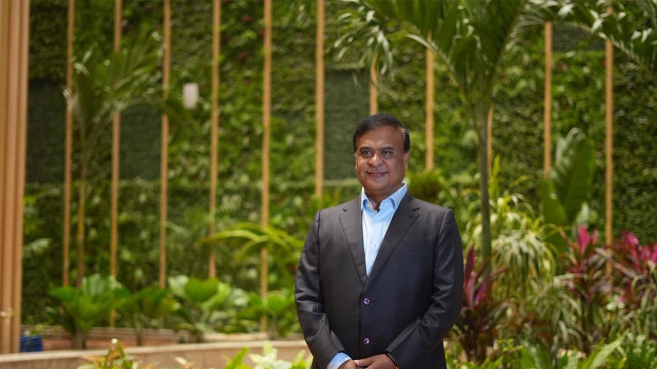 Assam Chief Minister Himanta Biswa Sarma at the Guwahati Airport (Photo/@himantabiswa) Assam Chief Minister Himanta Biswa Sarma at the Guwahati Airport (Photo/@himantabiswa)