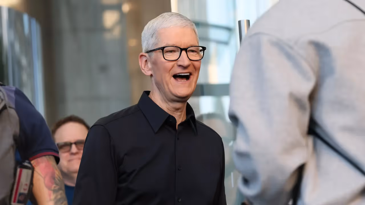 https://stocktwits.com/news articles/markets/equity/apple stock edges up premarket after tim cook s investment pledge/ch6nA7FR3NE https://stocktwits.com/news articles/markets/equity/apple stock edges up premarket after tim cook s investment pledge/ch6nA7FR3NE