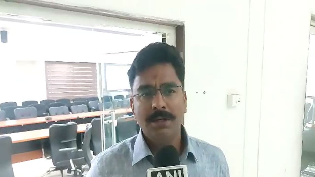 Ujjain SP Pradeep Sharma (Photo/ANI) Ujjain SP Pradeep Sharma (Photo/ANI)