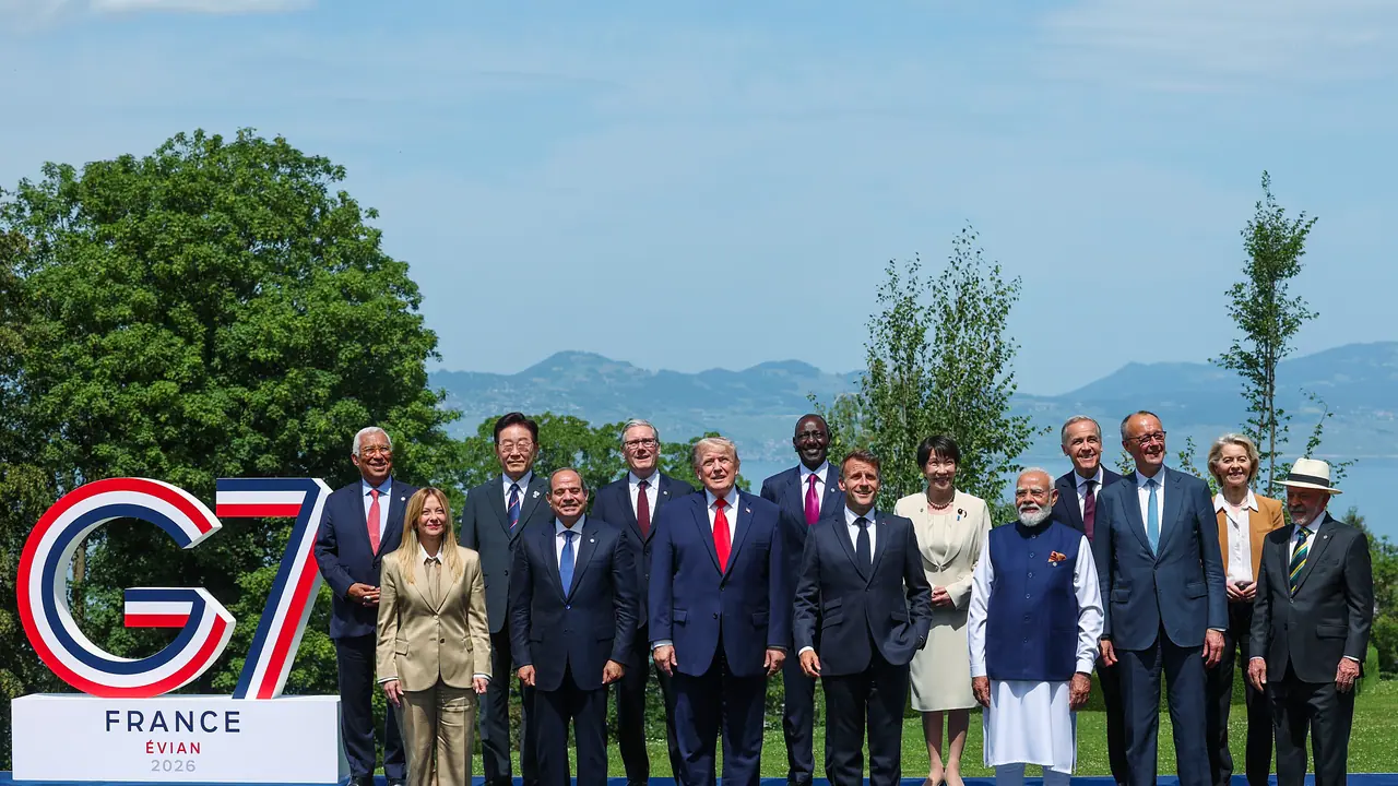 Prime Minister Narendra Modi with G7 leaders during the 52nd Summit (Photo/ANI) Prime Minister Narendra Modi with G7 leaders during the 52nd Summit (Photo/ANI)