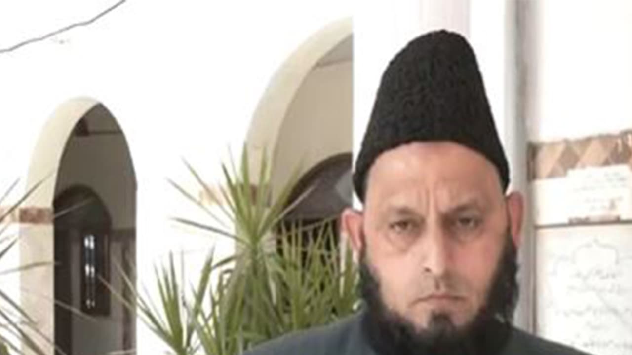 Maulana Khalid Rasheed (Photo/ANI)