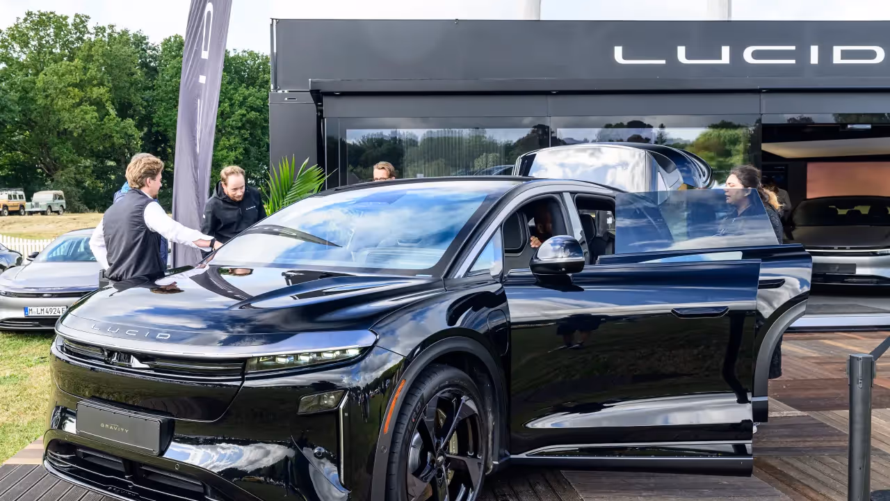 https://stocktwits.com/news articles/markets/equity/lucid s robotaxi push expands with bolt deal in europe ceo silvio napoli says alix partners has concluded restructuring work/cZtrtPIRBdQ https://stocktwits.com/news articles/markets/equity/lucid s robotaxi push expands with bolt deal in europe ceo silvio napoli says alix partners has concluded restructuring work/cZtrtPIRBdQ