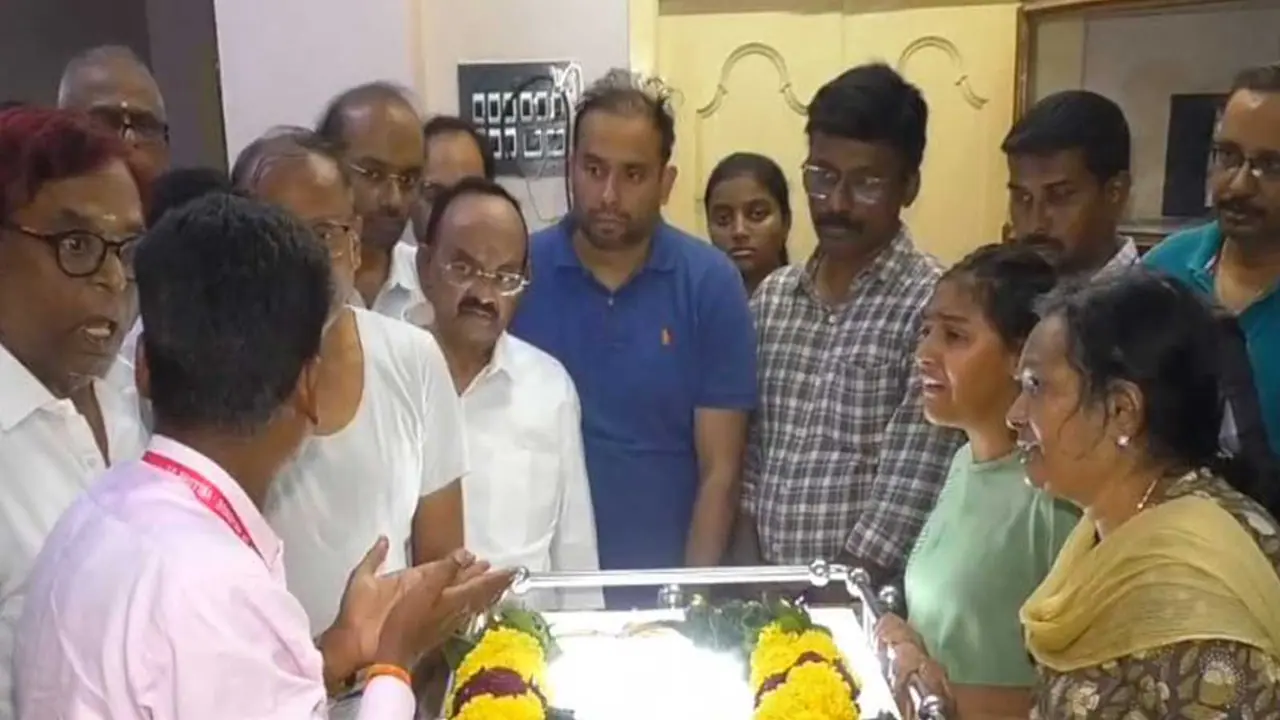 Mortal remains of Vietnam boat capsize victim Vinayakumar (Photo/ANI) Mortal remains of Vietnam boat capsize victim Vinayakumar (Photo/ANI)