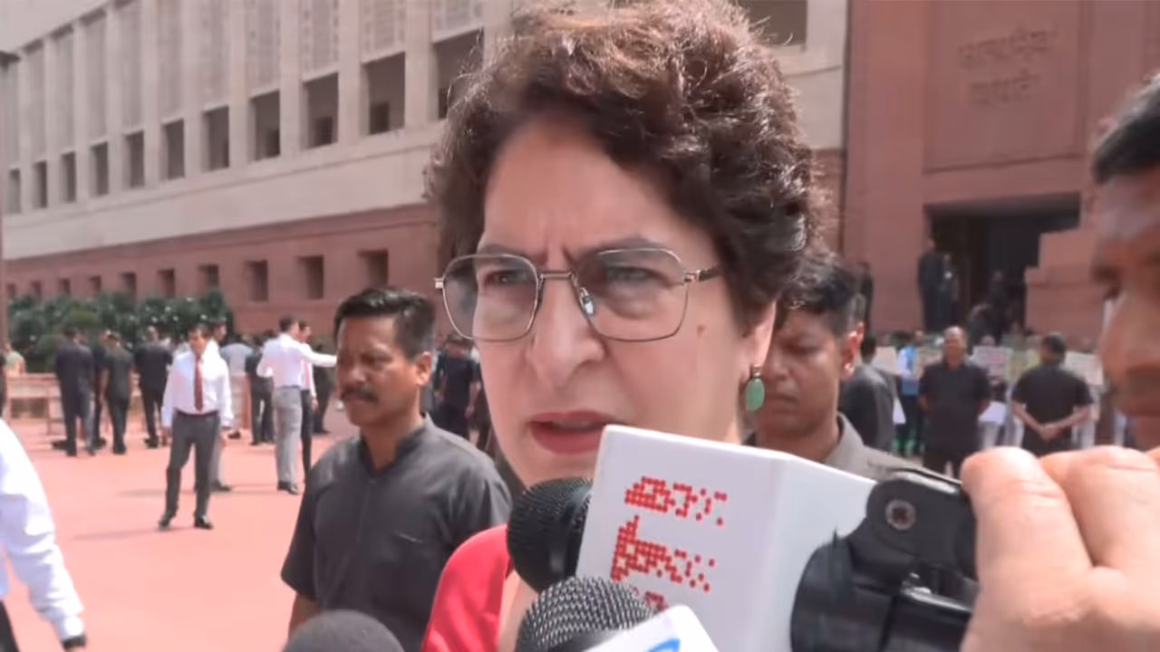 Congress MP Priyanka Gandhi Vadra (Photo/ANI) Congress MP Priyanka Gandhi Vadra (Photo/ANI)
