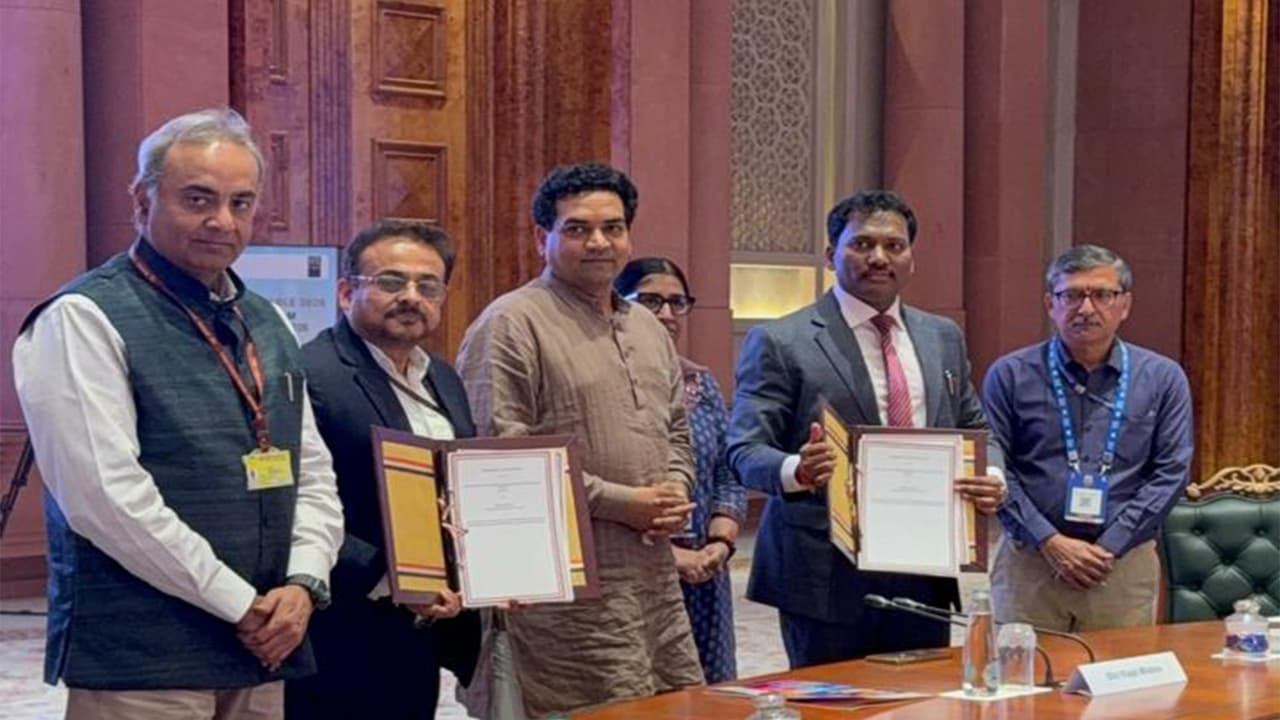 MoU signed between Delhi Tourism and Prasar Bharati (Photo/IFFD) MoU signed between Delhi Tourism and Prasar Bharati (Photo/IFFD)