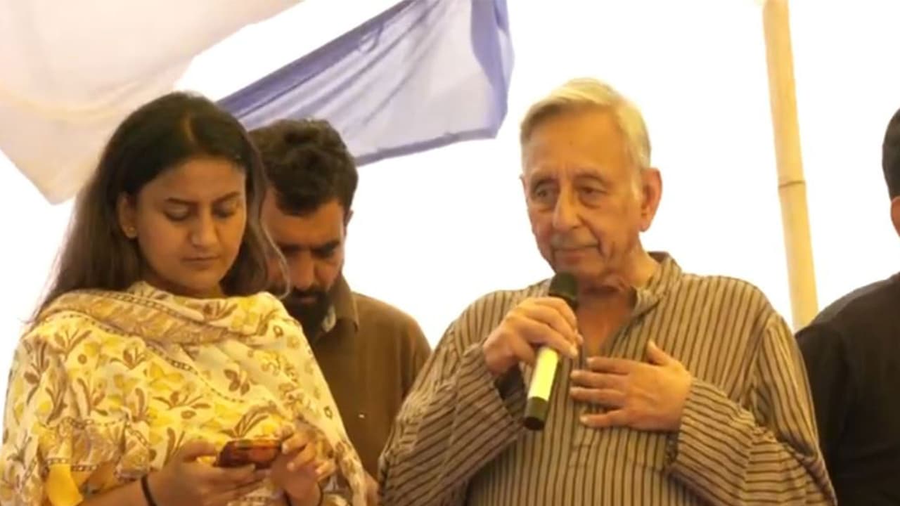 Former union minister Mani Shankar Aiyar (Photo/ANI) Former union minister Mani Shankar Aiyar (Photo/ANI)