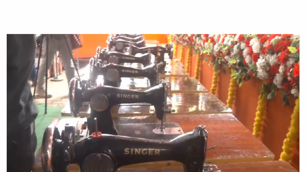 Sewing machines distributed to women beneficiaries in Tripura (Photo/ANI) Sewing machines distributed to women beneficiaries in Tripura (Photo/ANI)