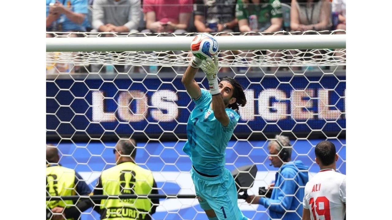 Iran's goalkeeeper Alireza Beiranvand. (Photo: X/ @IraninHyderabad) Iran's goalkeeeper Alireza Beiranvand. (Photo: X/ @IraninHyderabad)